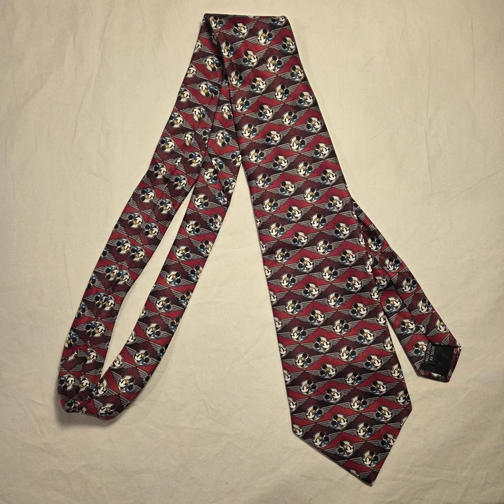 Disney Mickey Unlimited Men's Neck Tie‎ Pilot Mickey Mouse